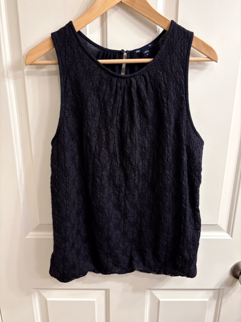 GAP Navy Blue Sleeveless Lace Overlay Tank Camisole XL
